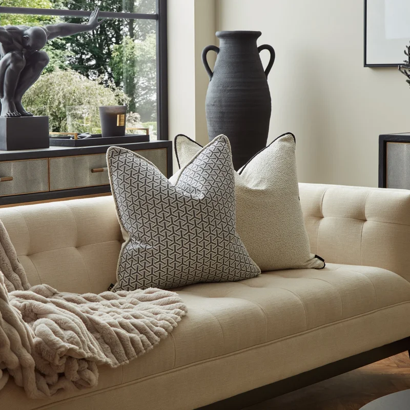 decorum-living129503