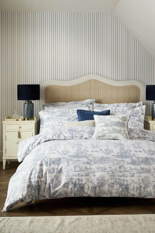 thelightcompany75514