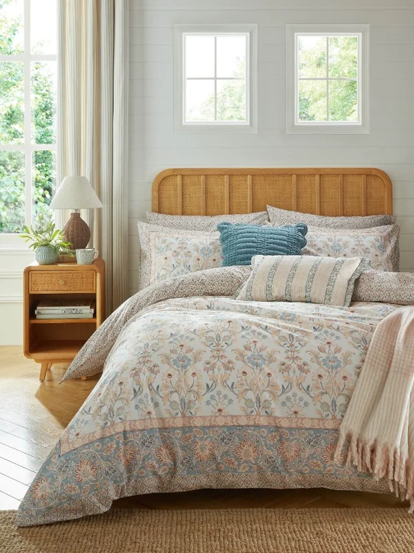 thelightcompany80914