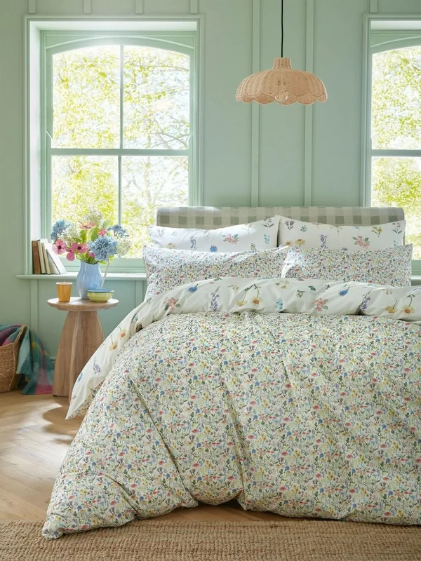 thelightcompany83068